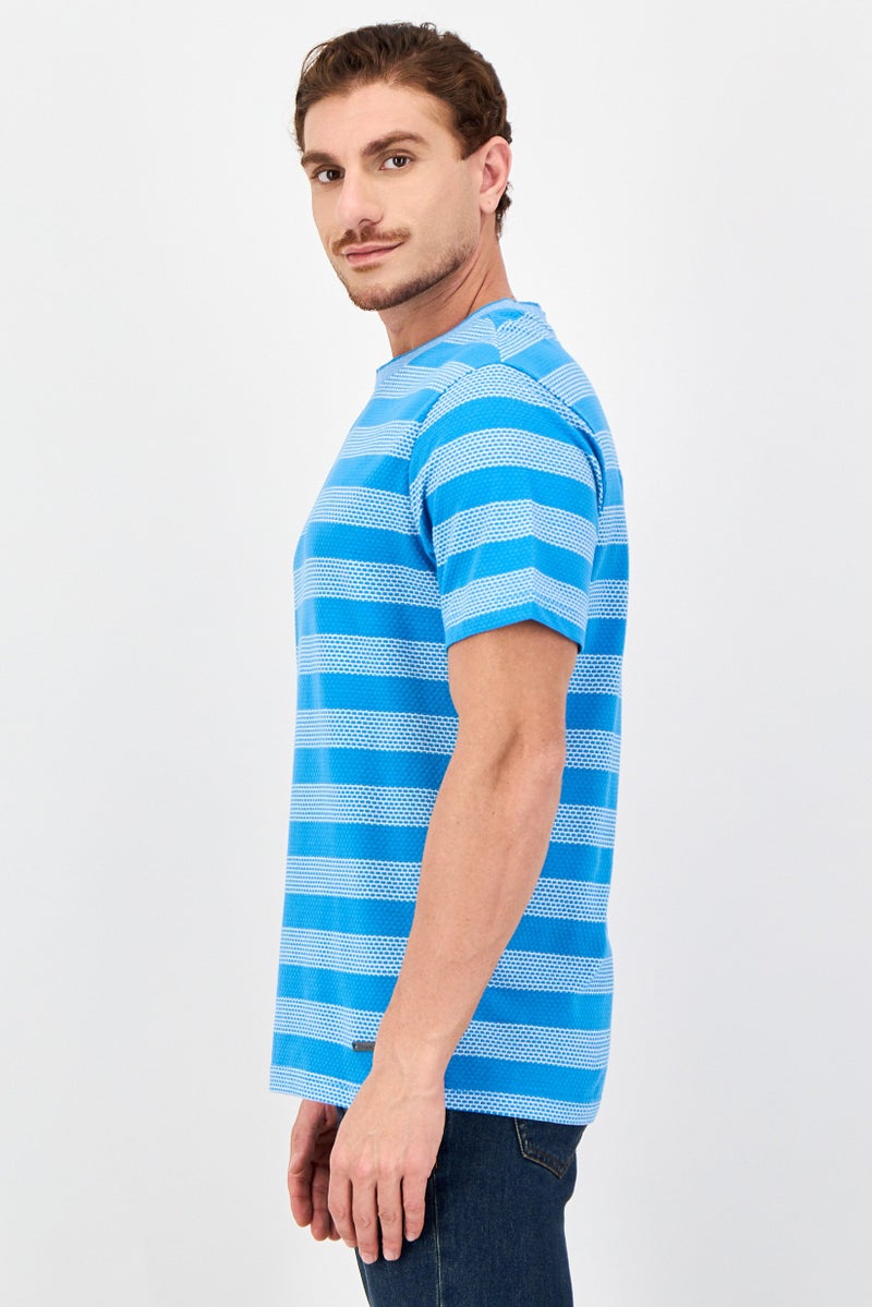 Bench تي شيرت قصير الأكمام للرجال بياقة دائرية مخطط، متعدد الألوان - Image 2